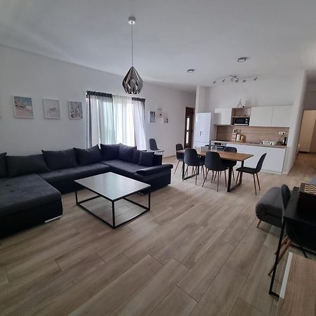 Apartments Leticia ヴーシ 部屋 写真