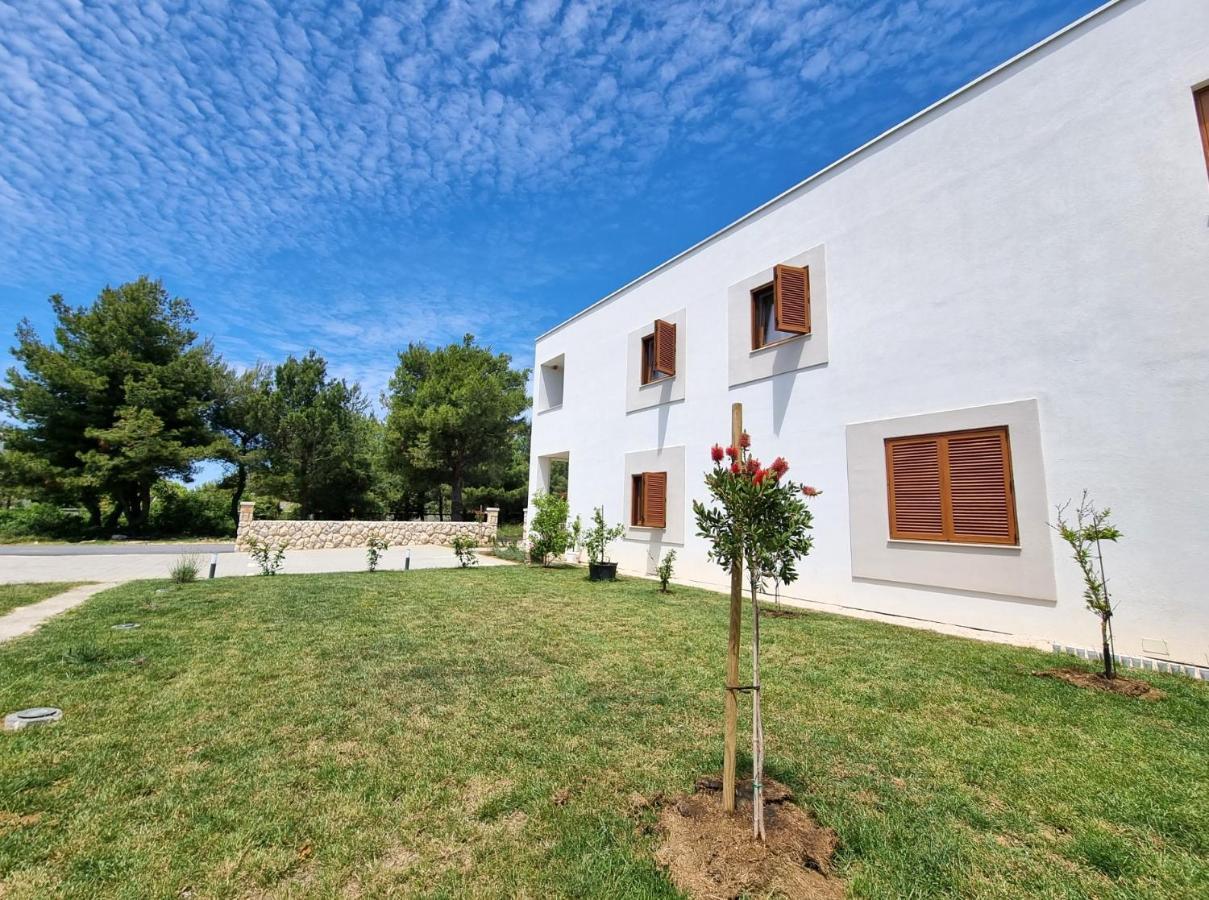 Apartments Leticia ヴーシ エクステリア 写真