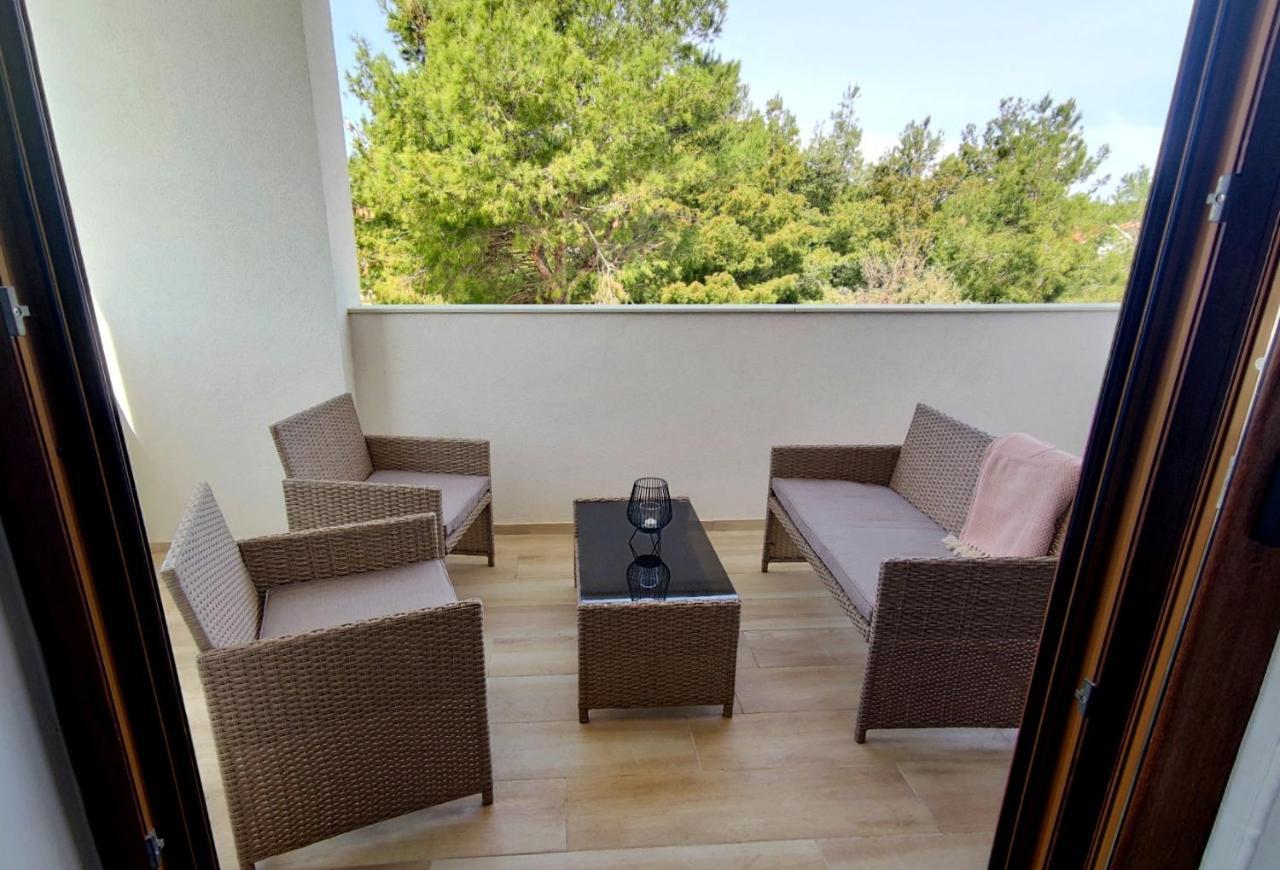 Apartments Leticia ヴーシ エクステリア 写真