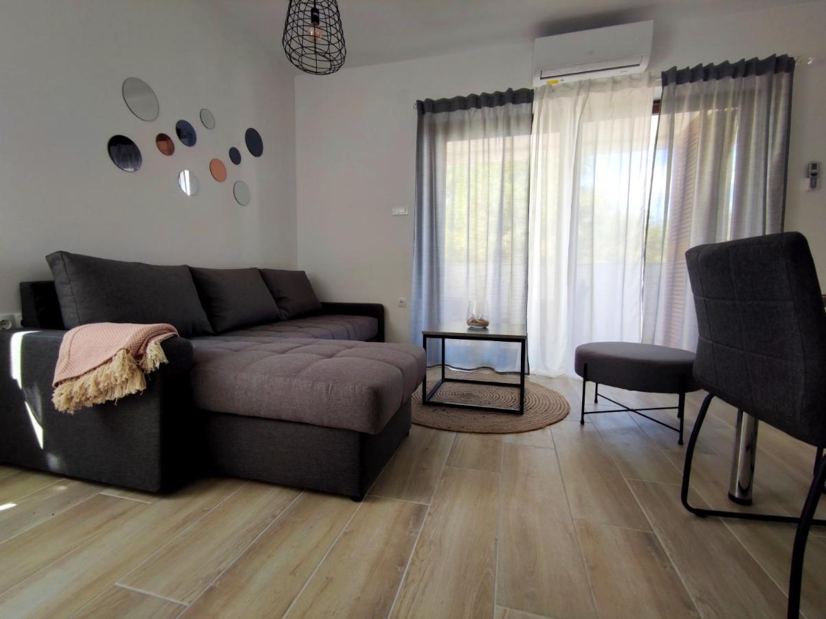Apartments Leticia ヴーシ エクステリア 写真