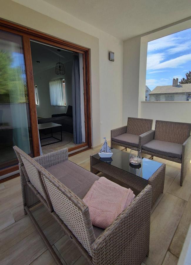 Apartments Leticia ヴーシ エクステリア 写真