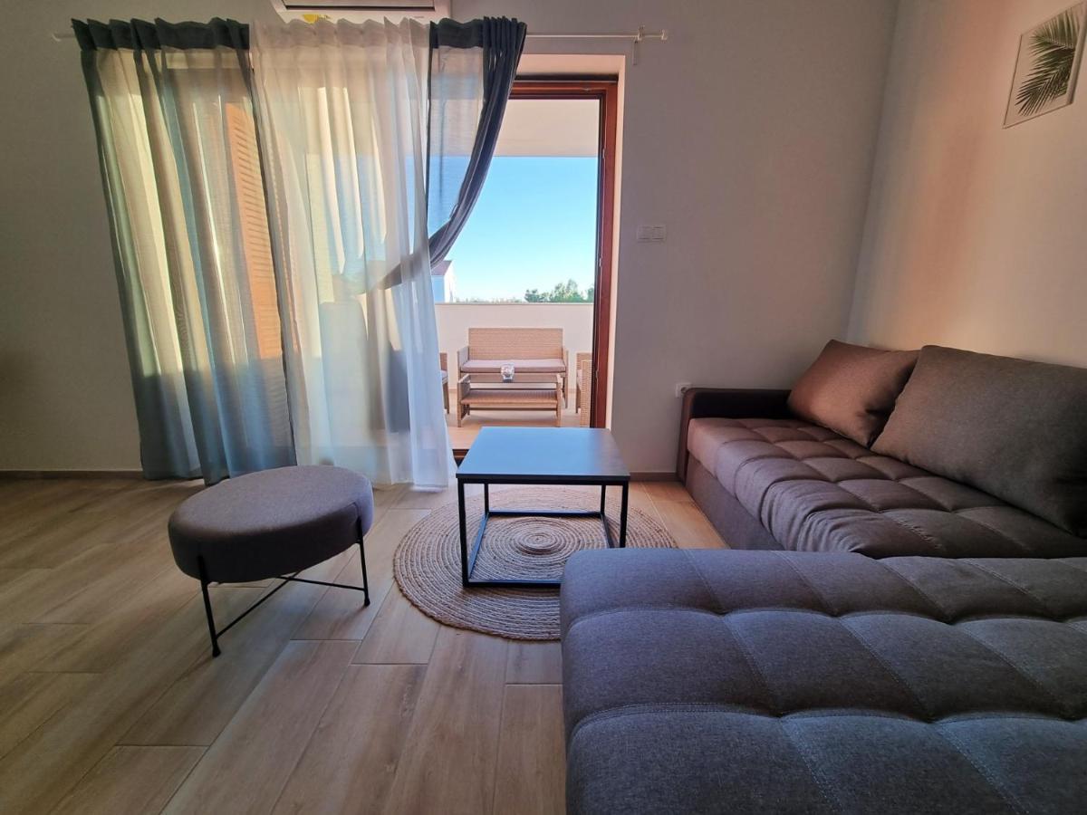 Apartments Leticia ヴーシ エクステリア 写真